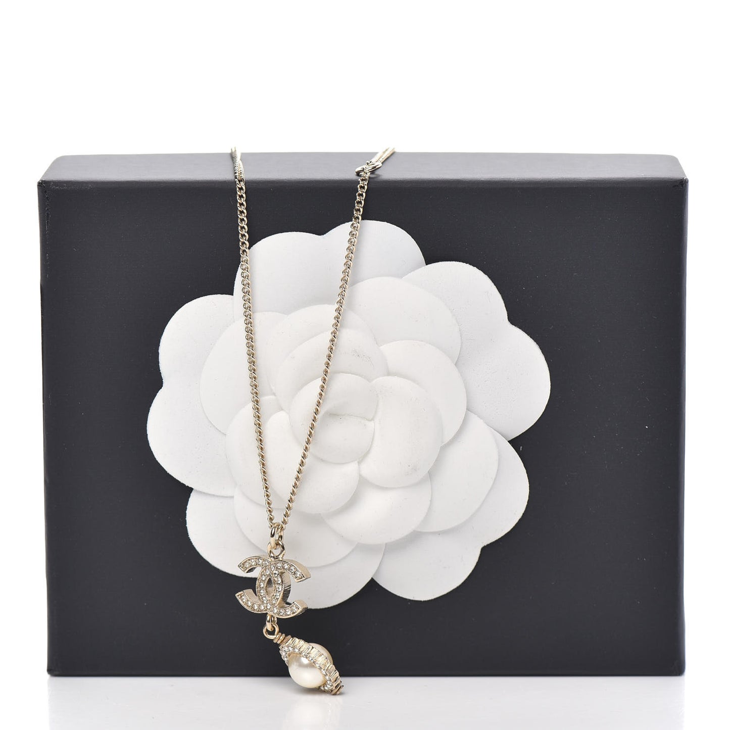 Crystal Pearl CC Lace Camellia Necklace Gold