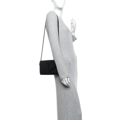 Saint Laurent Grain De Poudre Matelasse Chevron Monogram Monochrome Chain Wallet Black 2 of 10