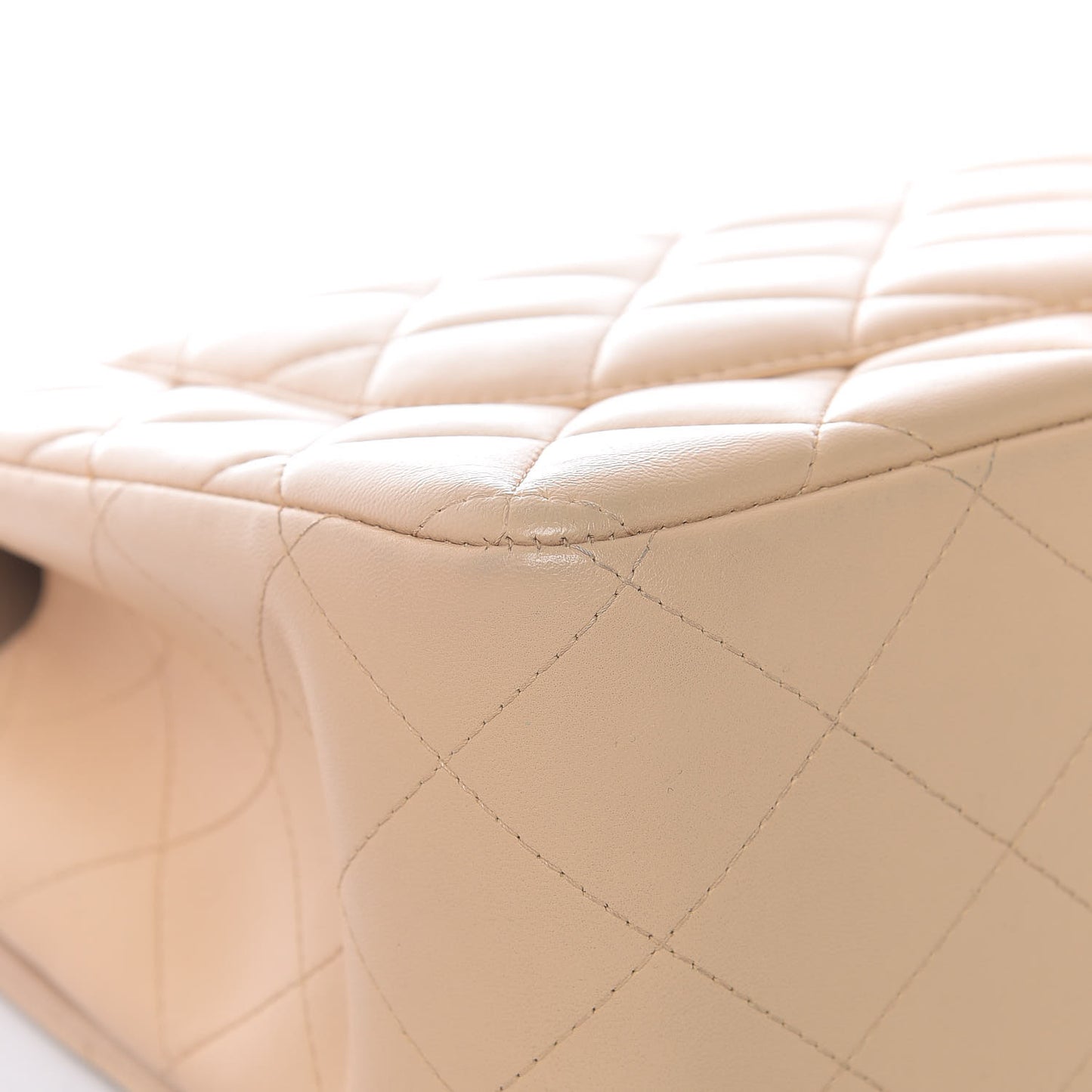 Lambskin Quilted Jumbo Double Flap Beige Clair