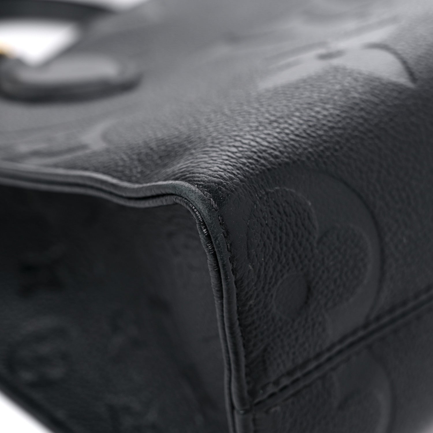 Louis Vuitton Empreinte Monogram Giant Onthego PM Black 7 of 16
