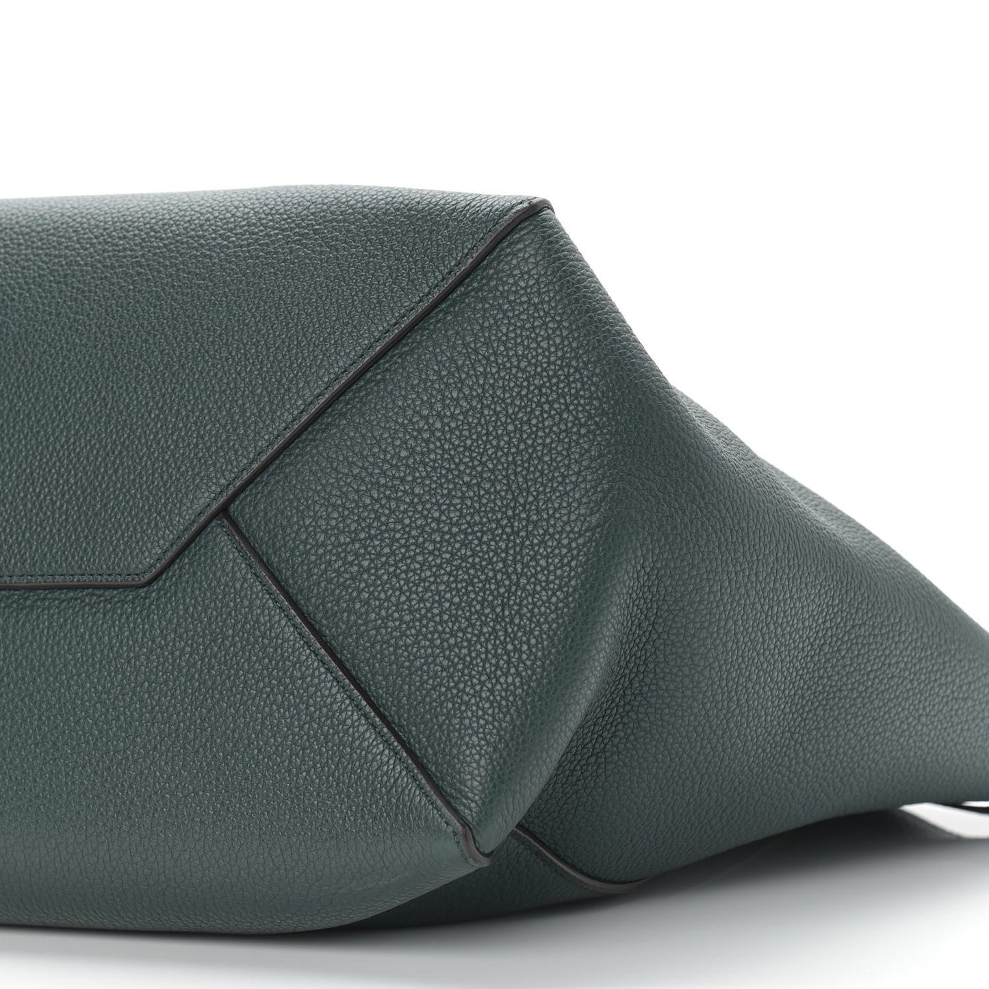Soft Grained Calfskin Small Belt Cabas Phantom Amazone