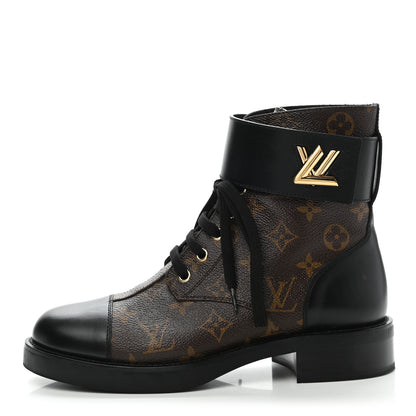 Louis Vuitton Calfskin Monogram Wonderland Flat Ranger Boots 38.5 Black 1 of 7