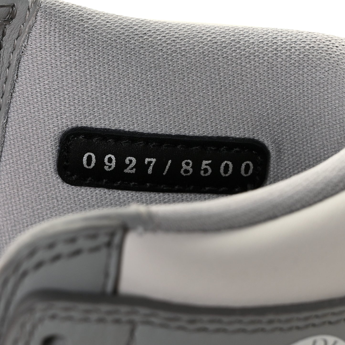 X NIKE AIR JORDAN Calfskin Mens Oblique High Sneakers 38.5 Beige White