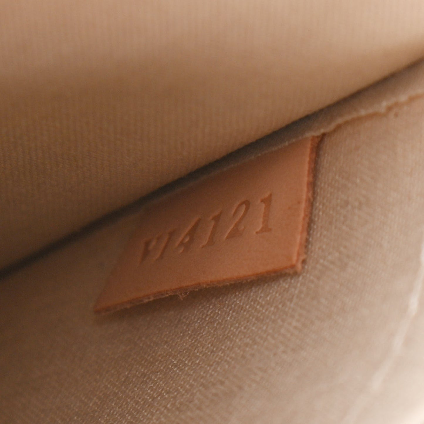 Vernis Brea MM Blanc Corail