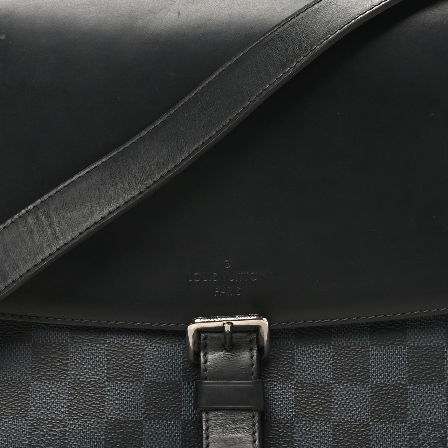 Damier Cobalt Newport Messenger PM