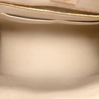 Louis Vuitton Empreinte Monogram Giant By The Pool Onthego MM Cream Saffron 5 of 9