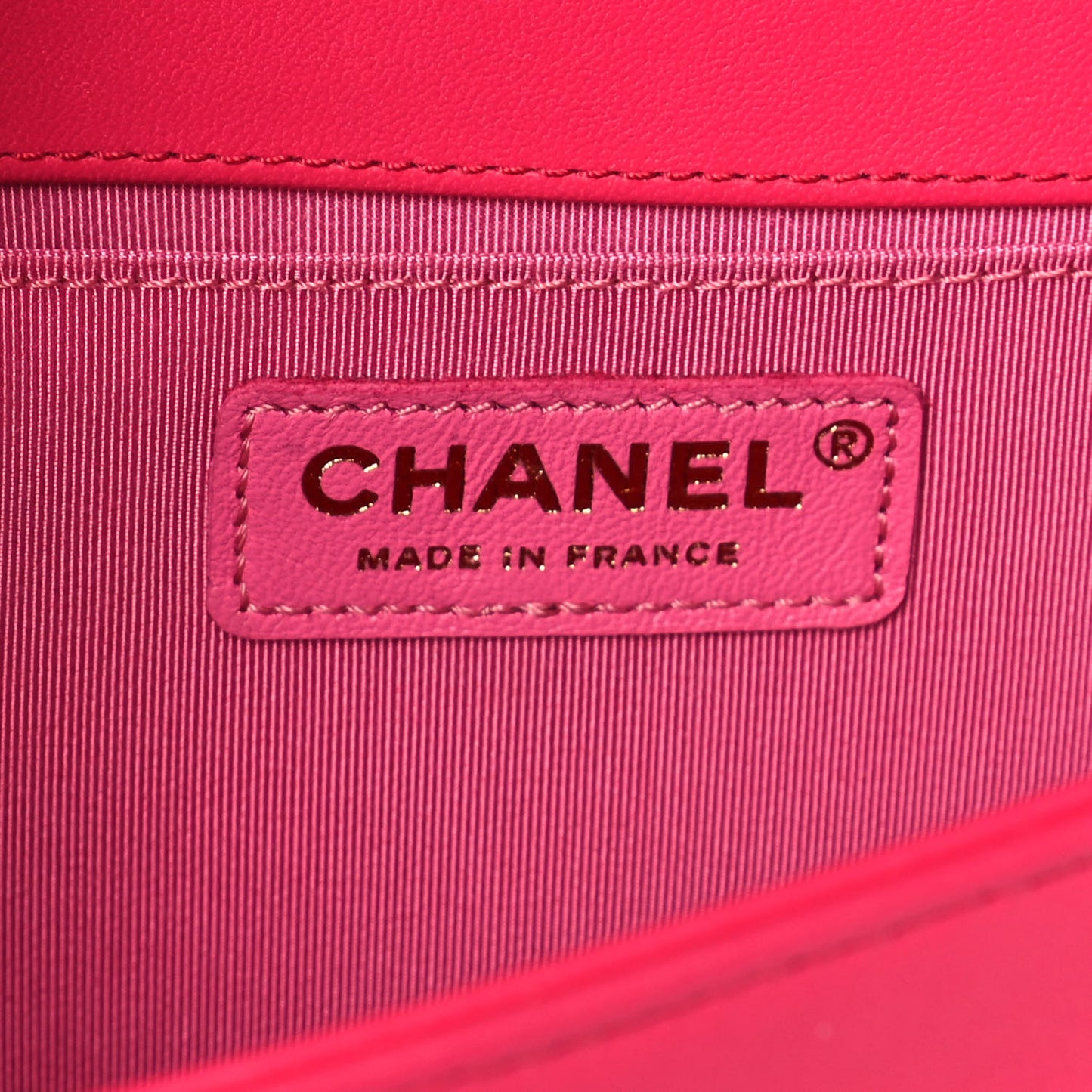 Lambskin Quilted Medium Boy Flap Fuchsia