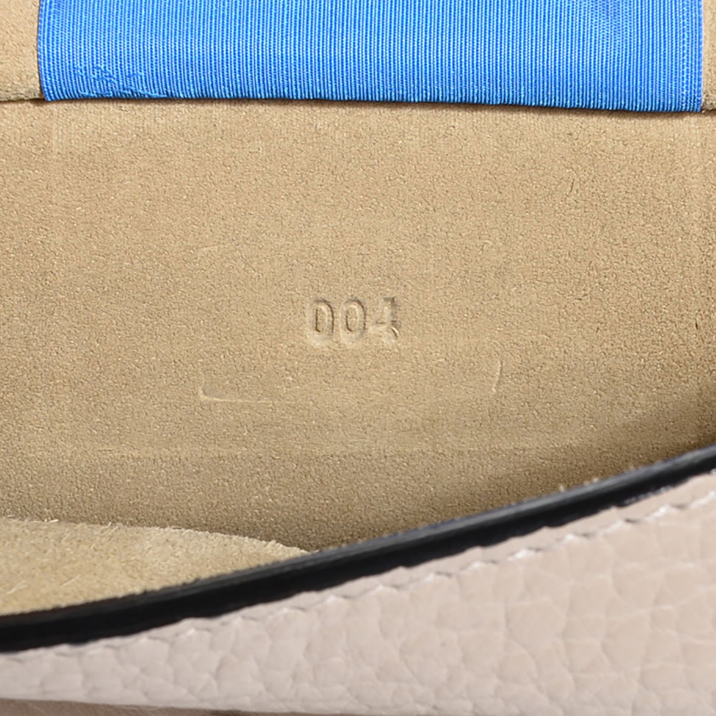 Pebbled Calfskin Extra Small Courier Talc