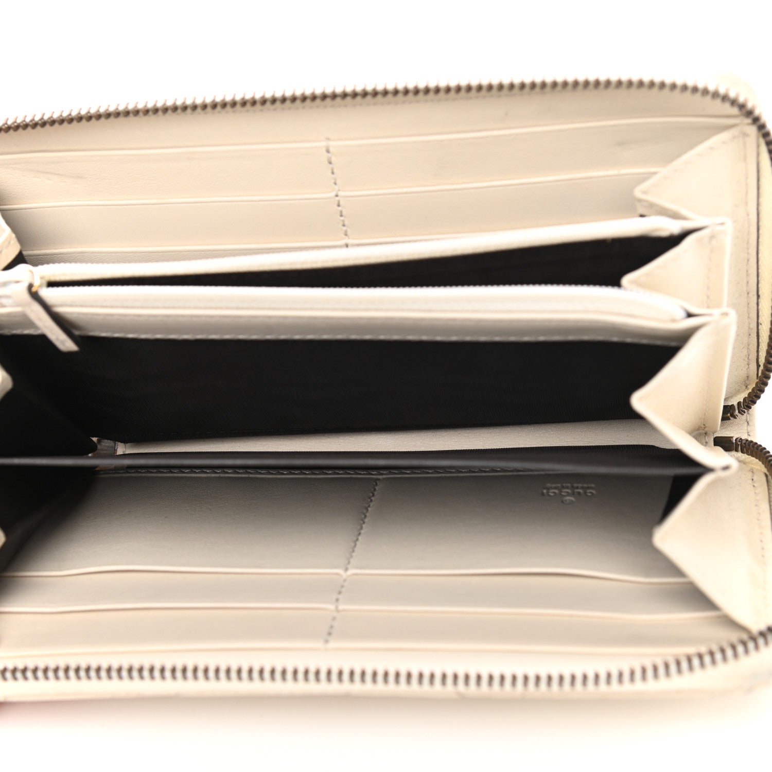 Gucci Calfskin Matelasse GG Marmont Zip Around Wallet White 5 of 12