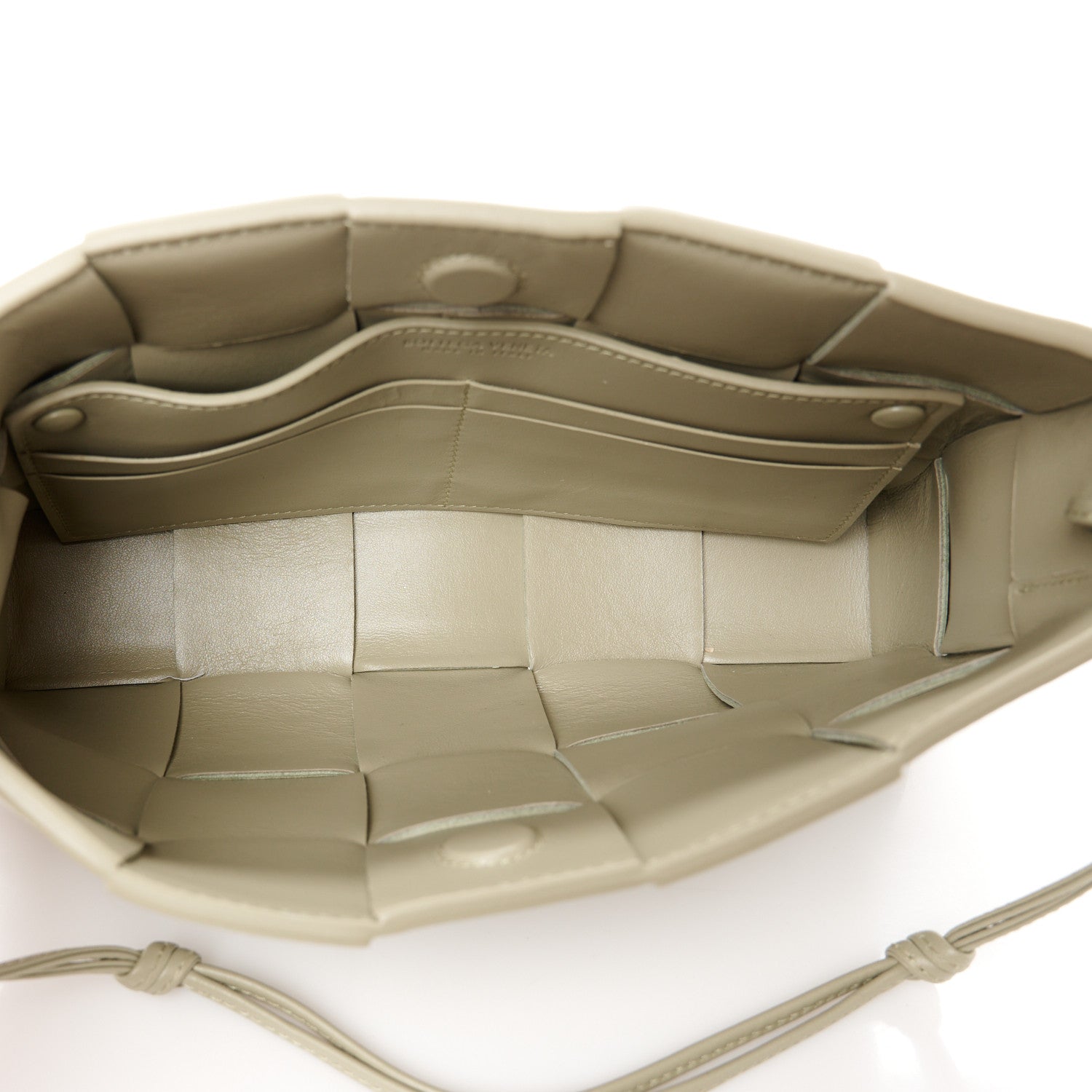 Bottega Veneta Calfskin Maxi Intrecciato Cassette Pouch On Strap Travertine 5 of 10