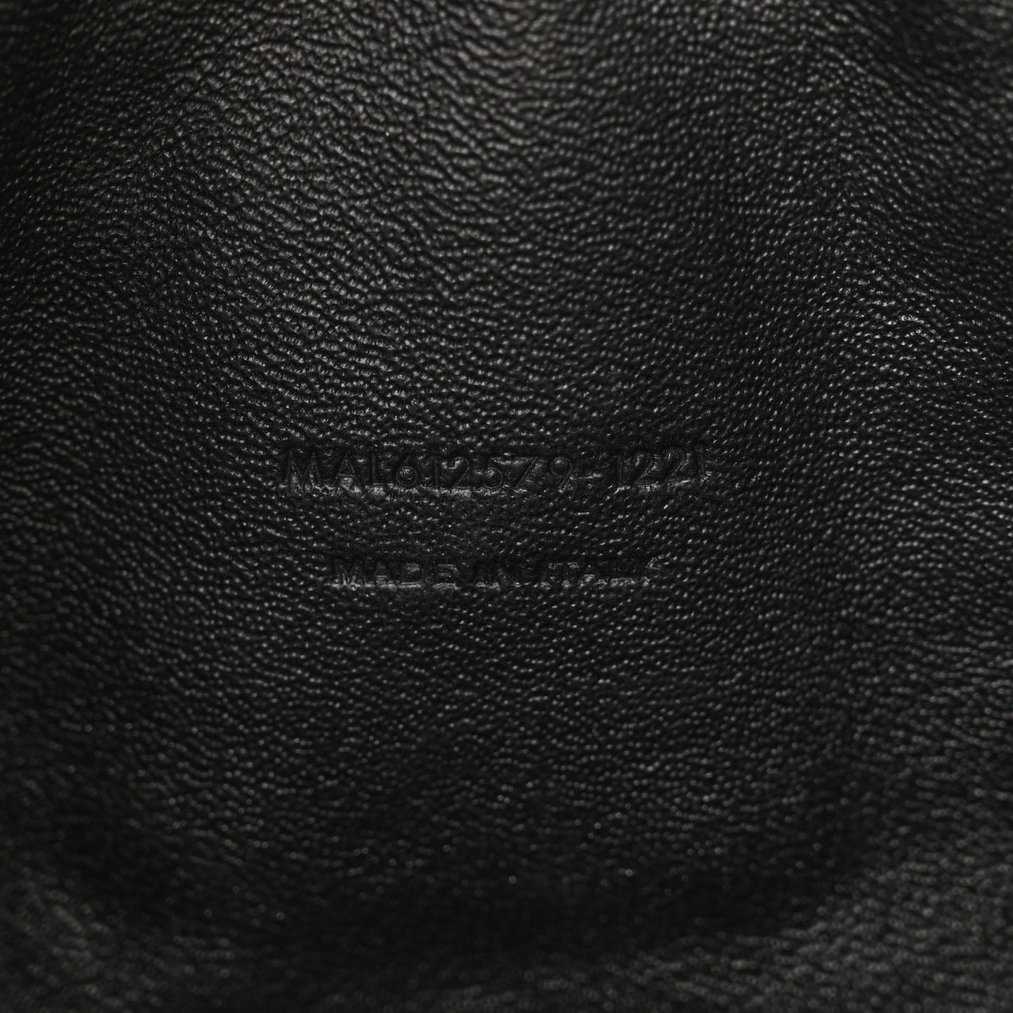 Grain De Poudre Matelasse Monogram Mini Lou Camera Bag Crema Soft
