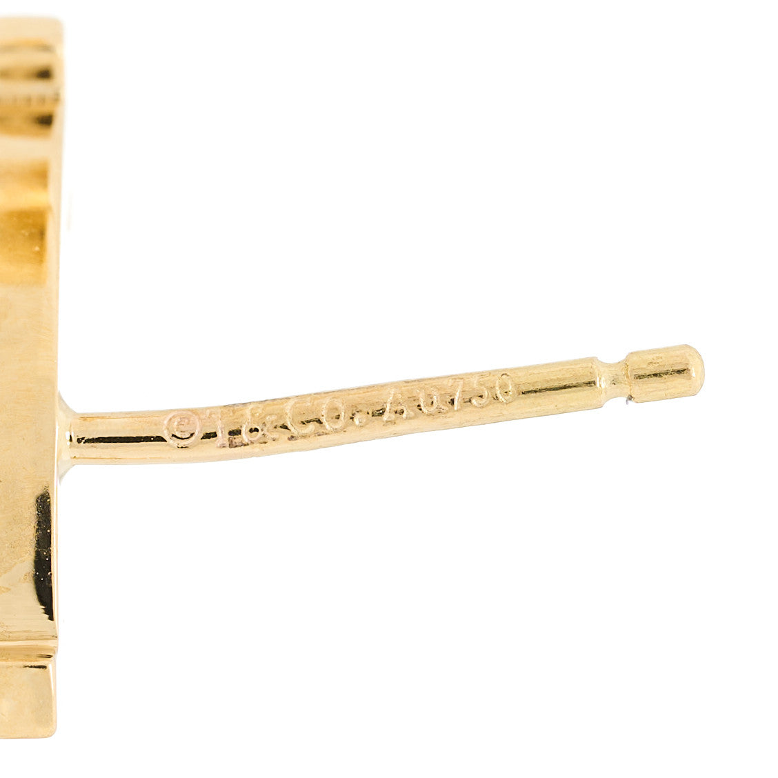 18K Yellow Gold T Smile Stud Earrings
