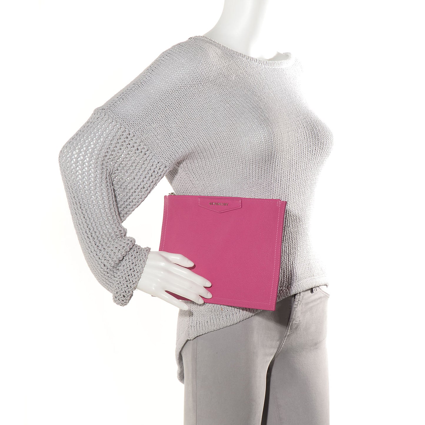 Sugar Goatskin Medium Antigona Pouch Fushia