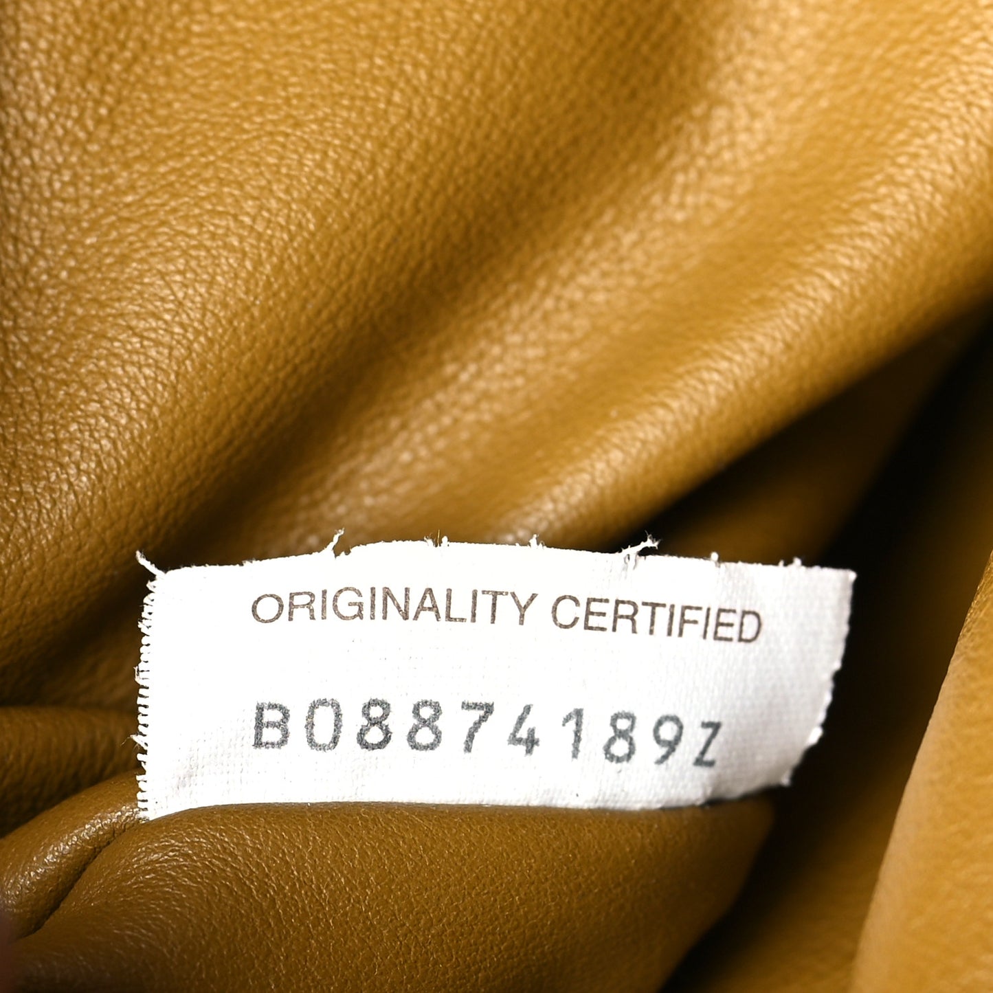 Calfskin The Pouch Chain Moutarde