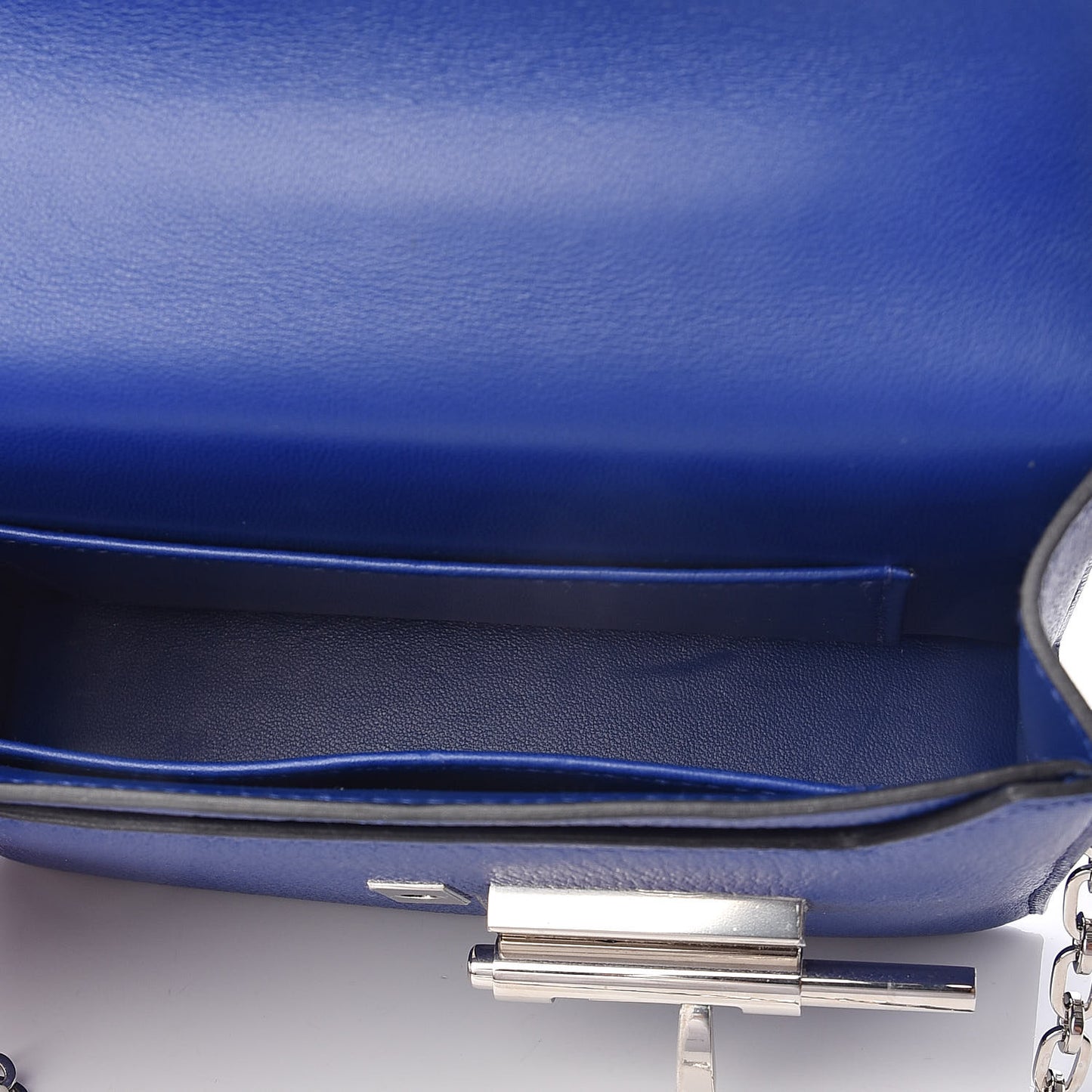 Chevre Chamkila Mini Verrou Chaine Bag Bleu Encre