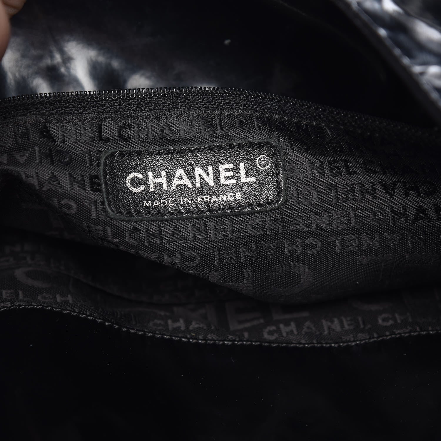 Chanel Vinyl XL Coco Cabas Black 7 of 17