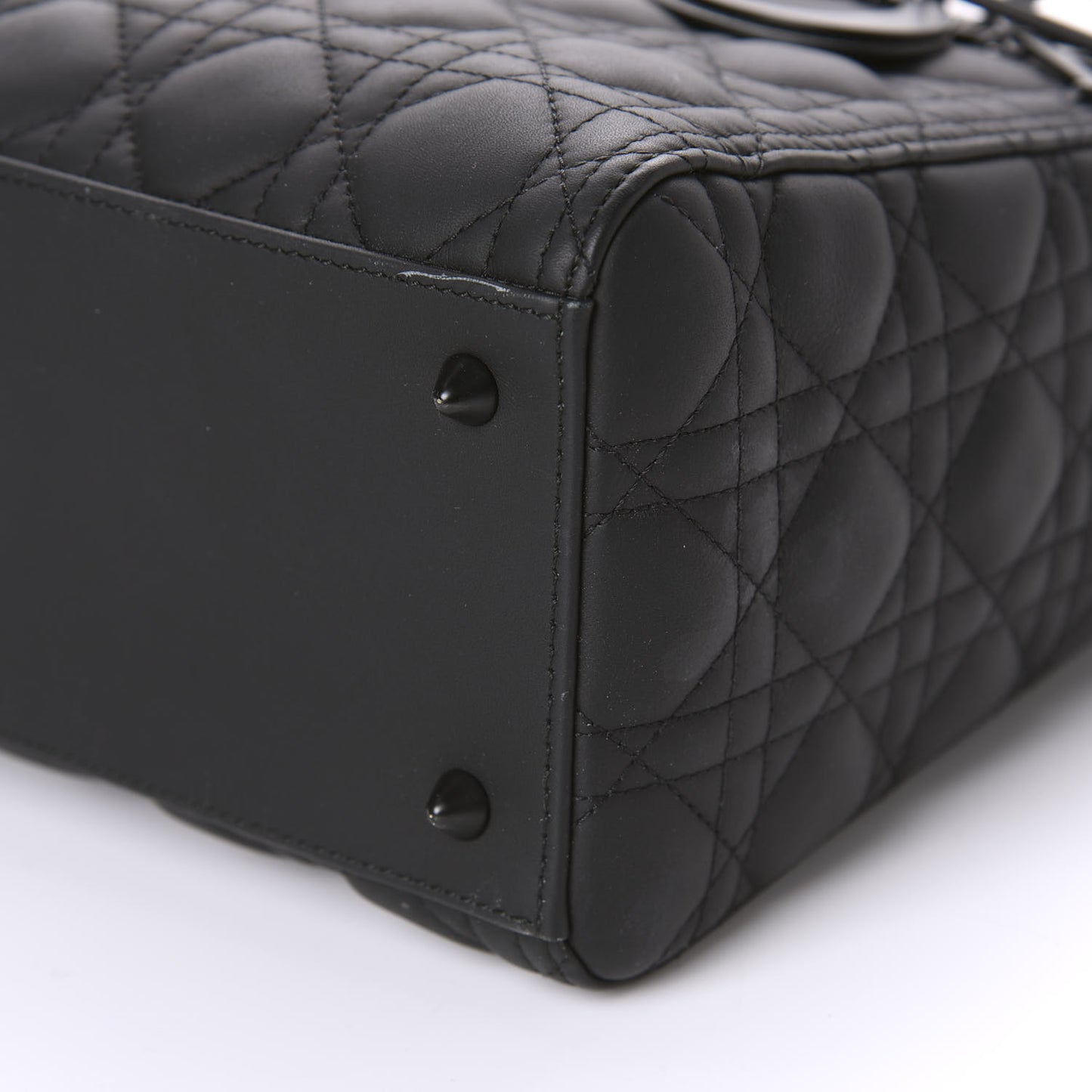 Ultra Matte Calfskin Cannage Medium Lady Dior Black