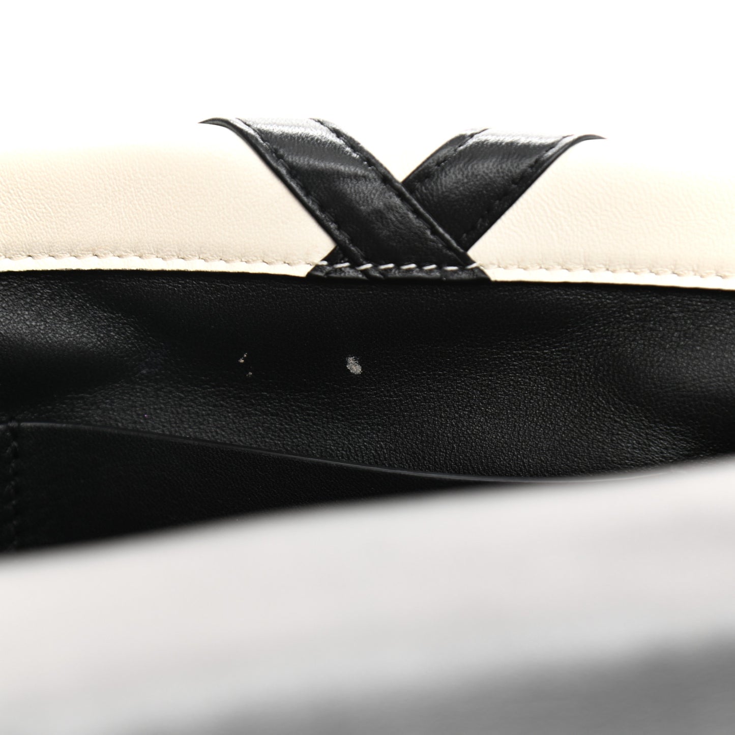 Nappa Large Roman Stud Shoulder Bag Ivory Black