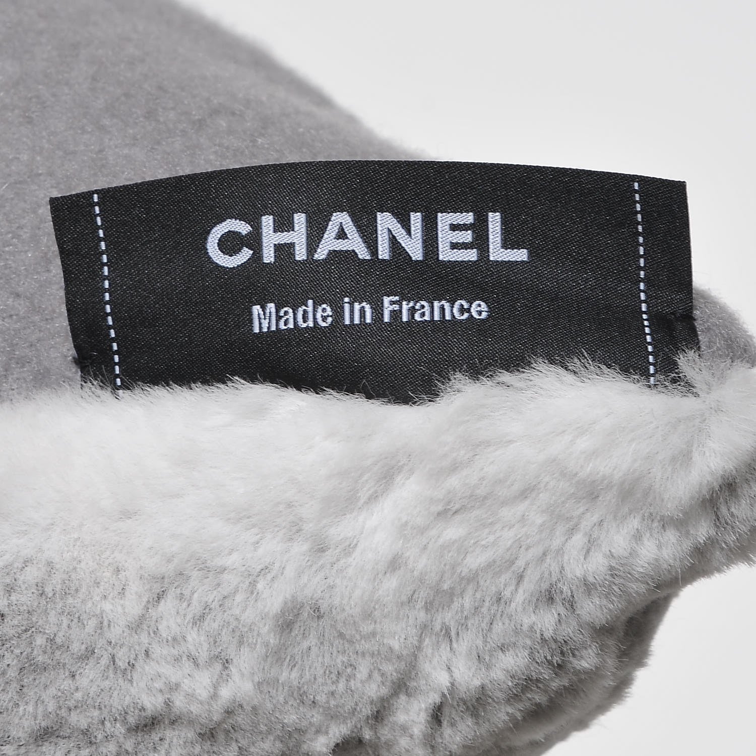 Chanel Orylag Cashmere CC Pillow Grey 5 of 6