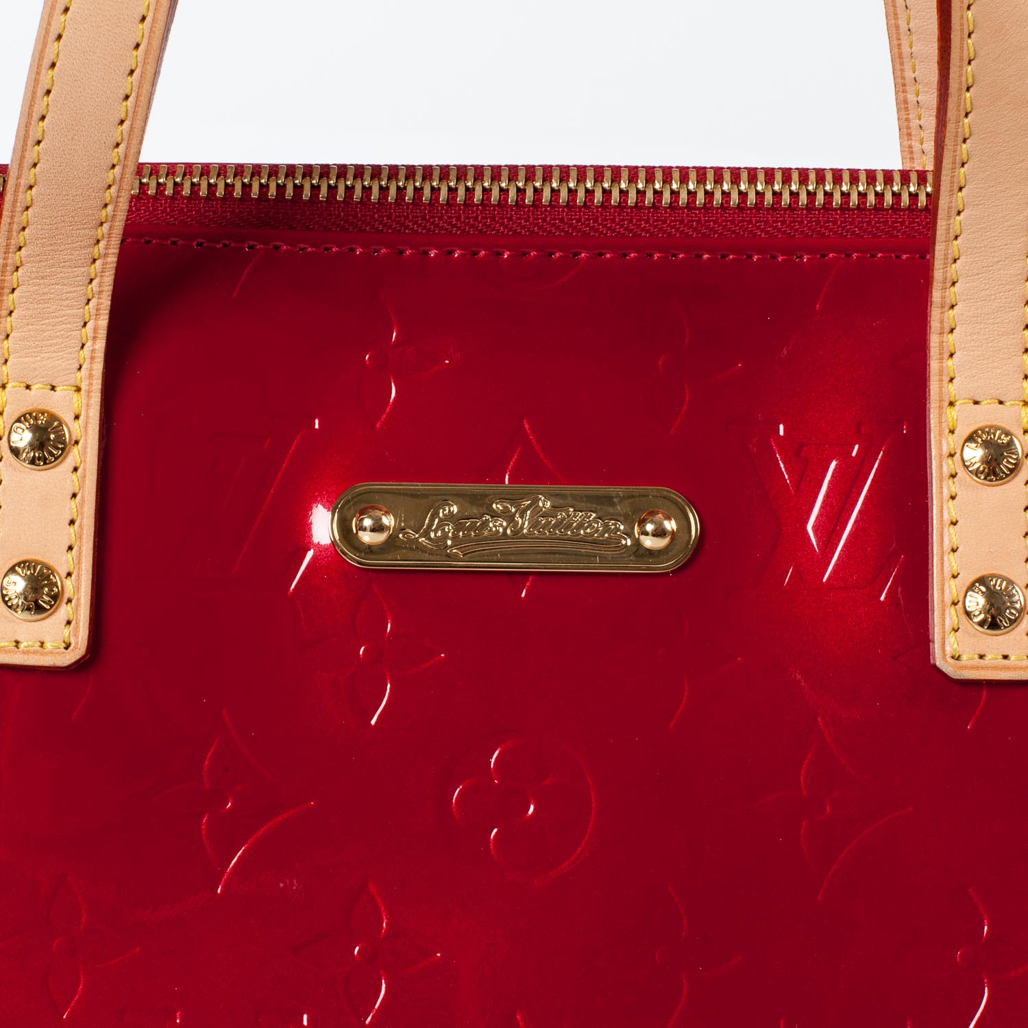 Louis Vuitton Vernis Bellevue PM Pomme D'Amour 6 of 10