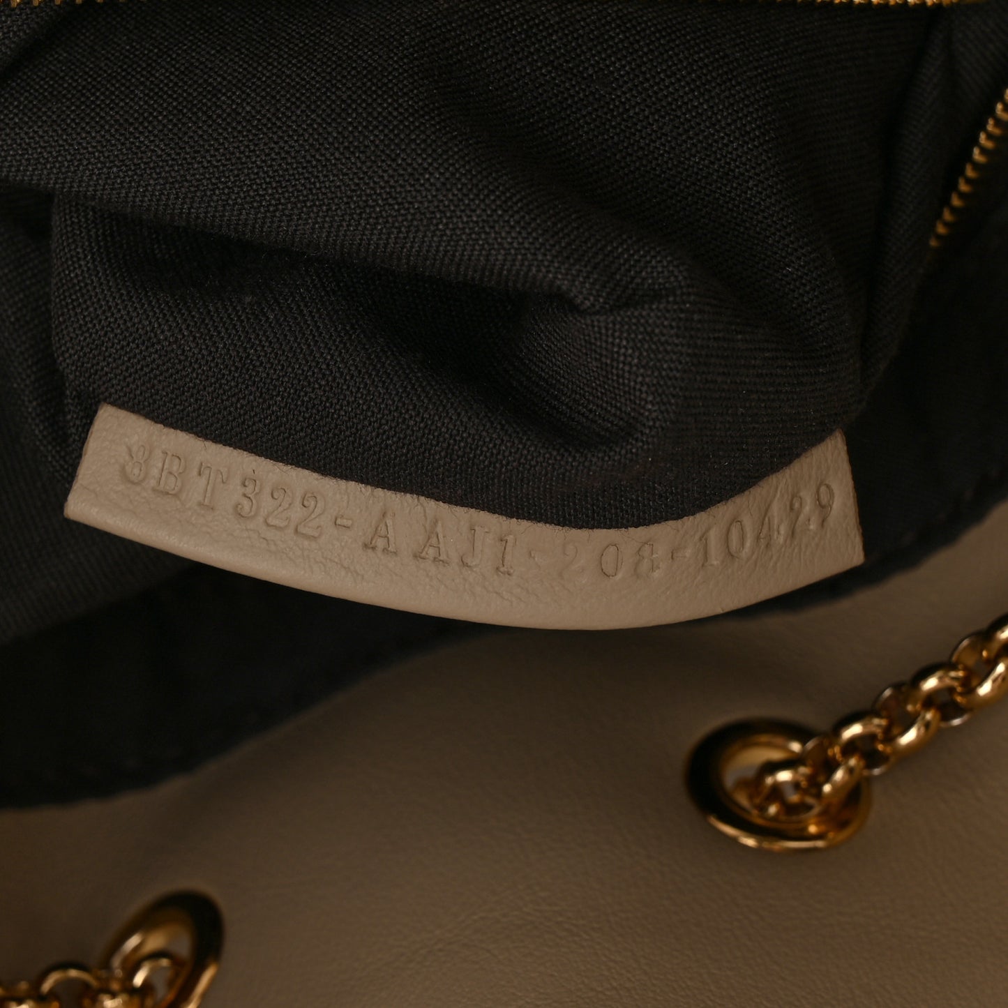 Vitello Grace King Karligraphy Chain Bucket Bag Nuvola Praline