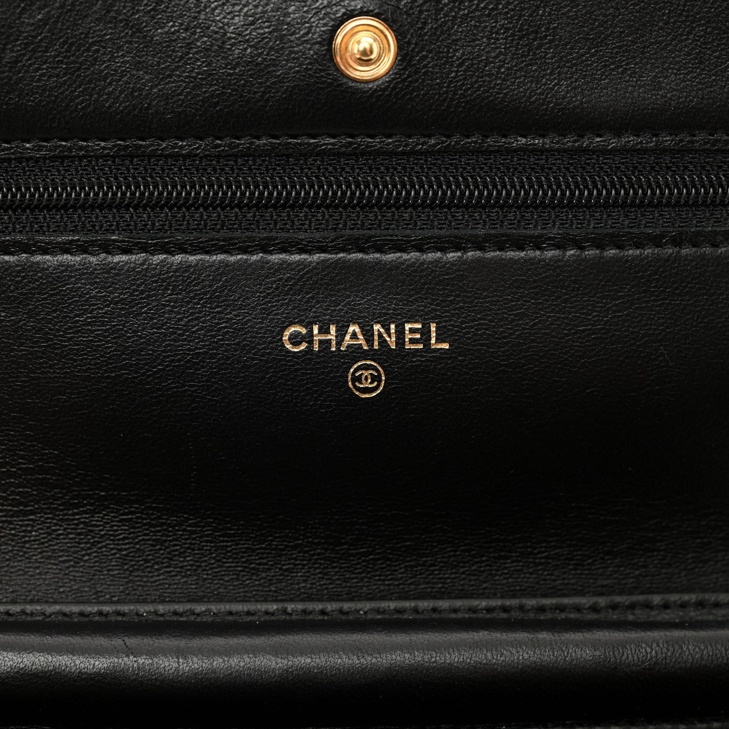 Lambskin Quilted Wallet On Chain WOC Black