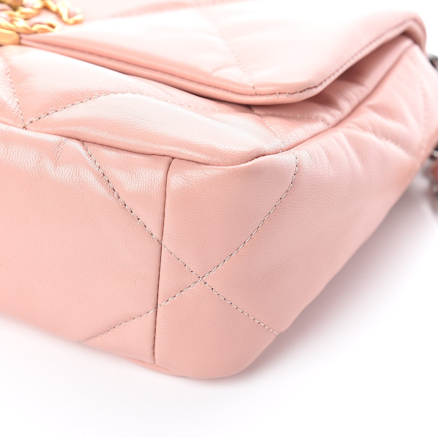 Goatskin Quilted Medium 19 Flap Light Pink