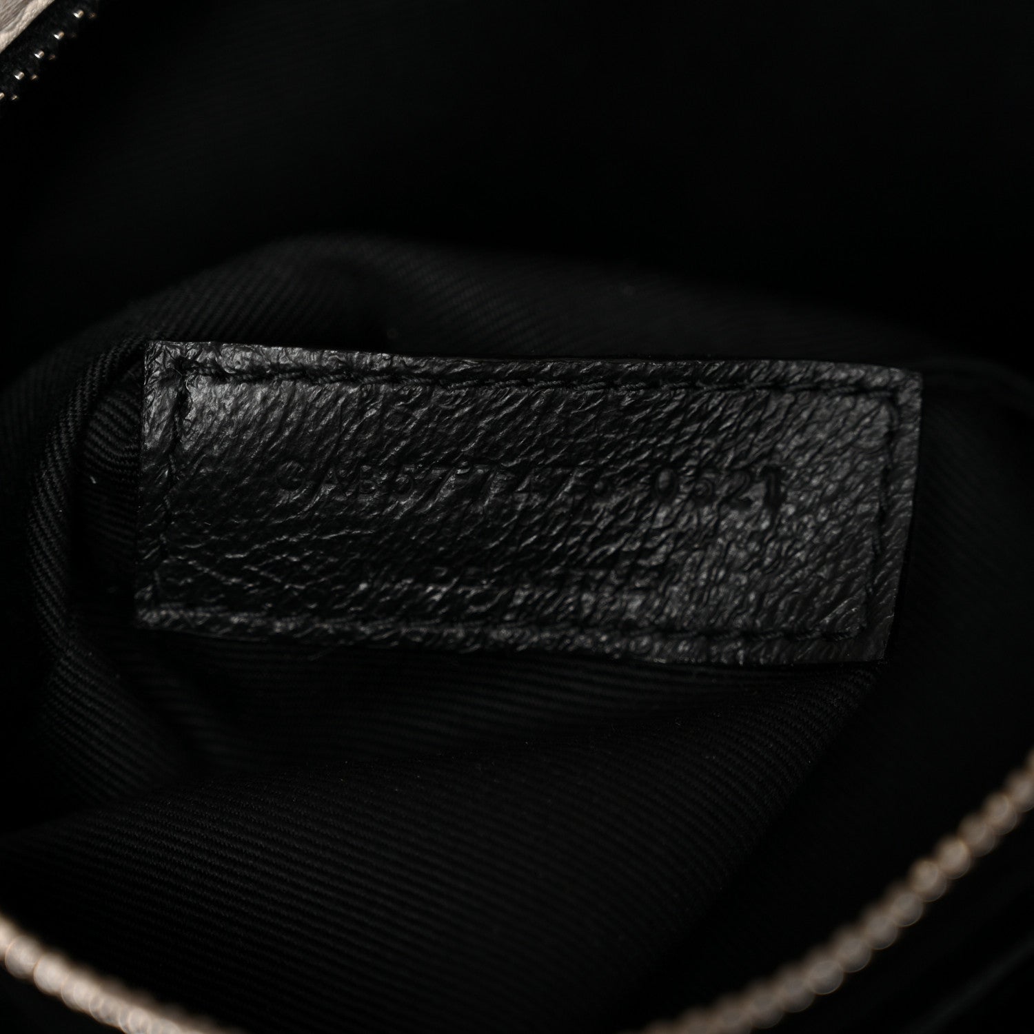 Saint Laurent Lambskin Quilted Small Loulou Puffer Monogram Chain Satchel Blanc Vintage 6 of 11