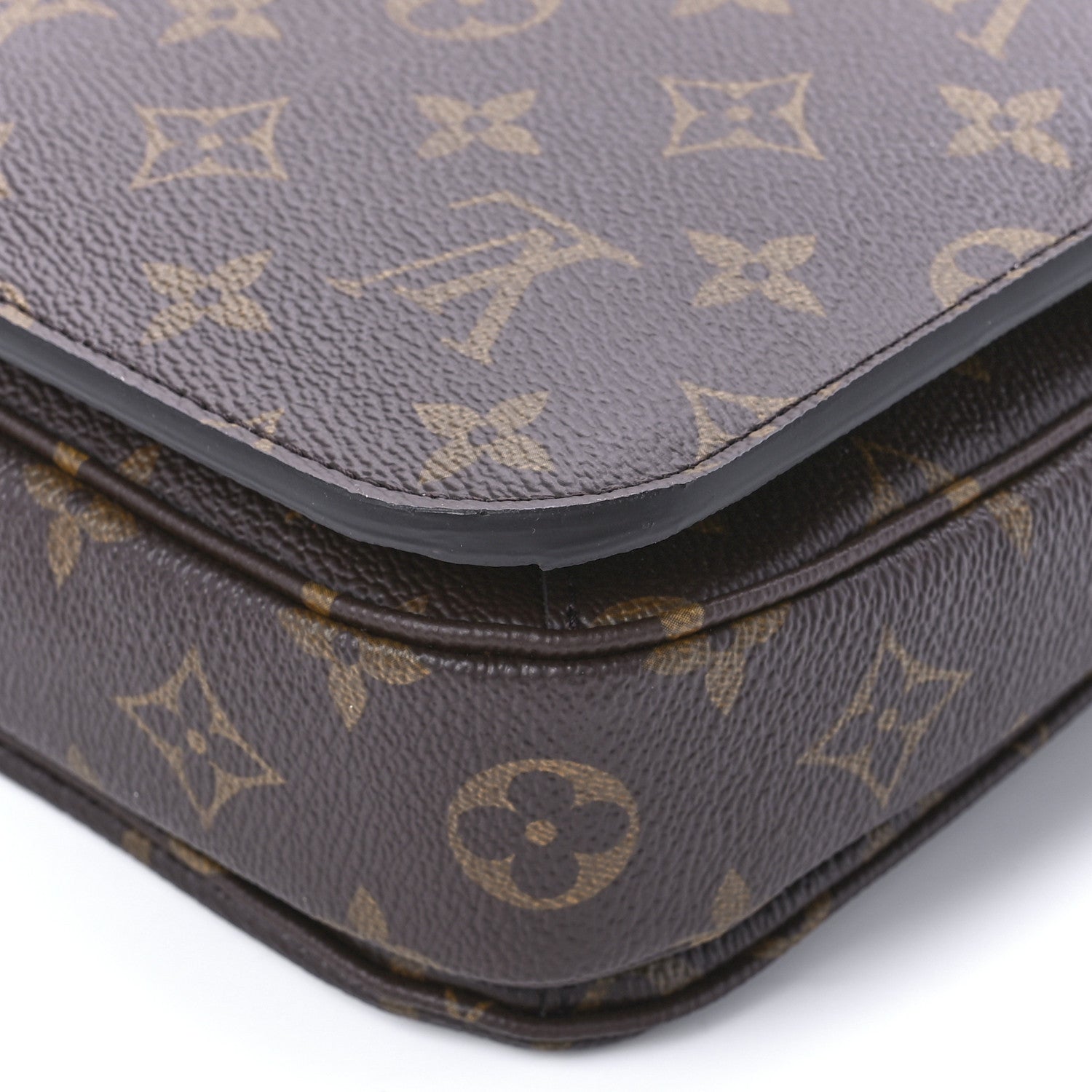 Louis Vuitton Monogram Pochette Metis 14 of 15