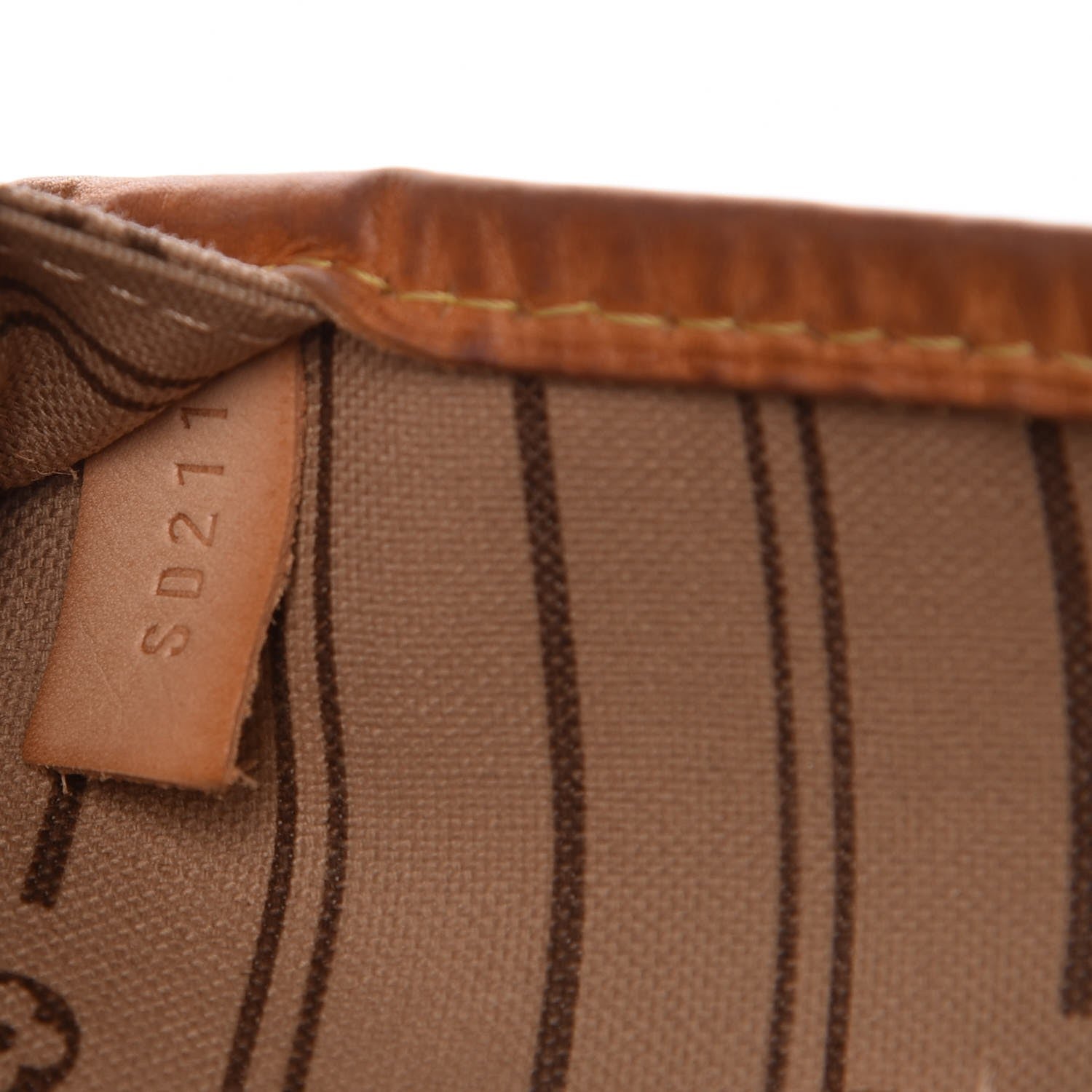 Louis Vuitton Monogram Neverfull MM 8 of 9