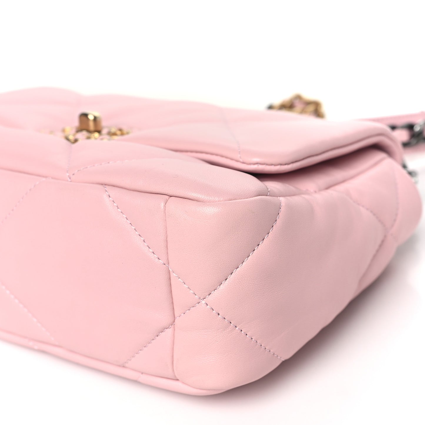 Lambskin Quilted Medium Chanel 19 Flap Light Pink