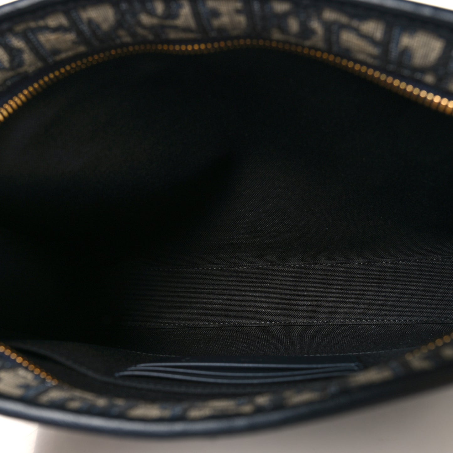 Oblique 30 Montaigne Pouch Blue