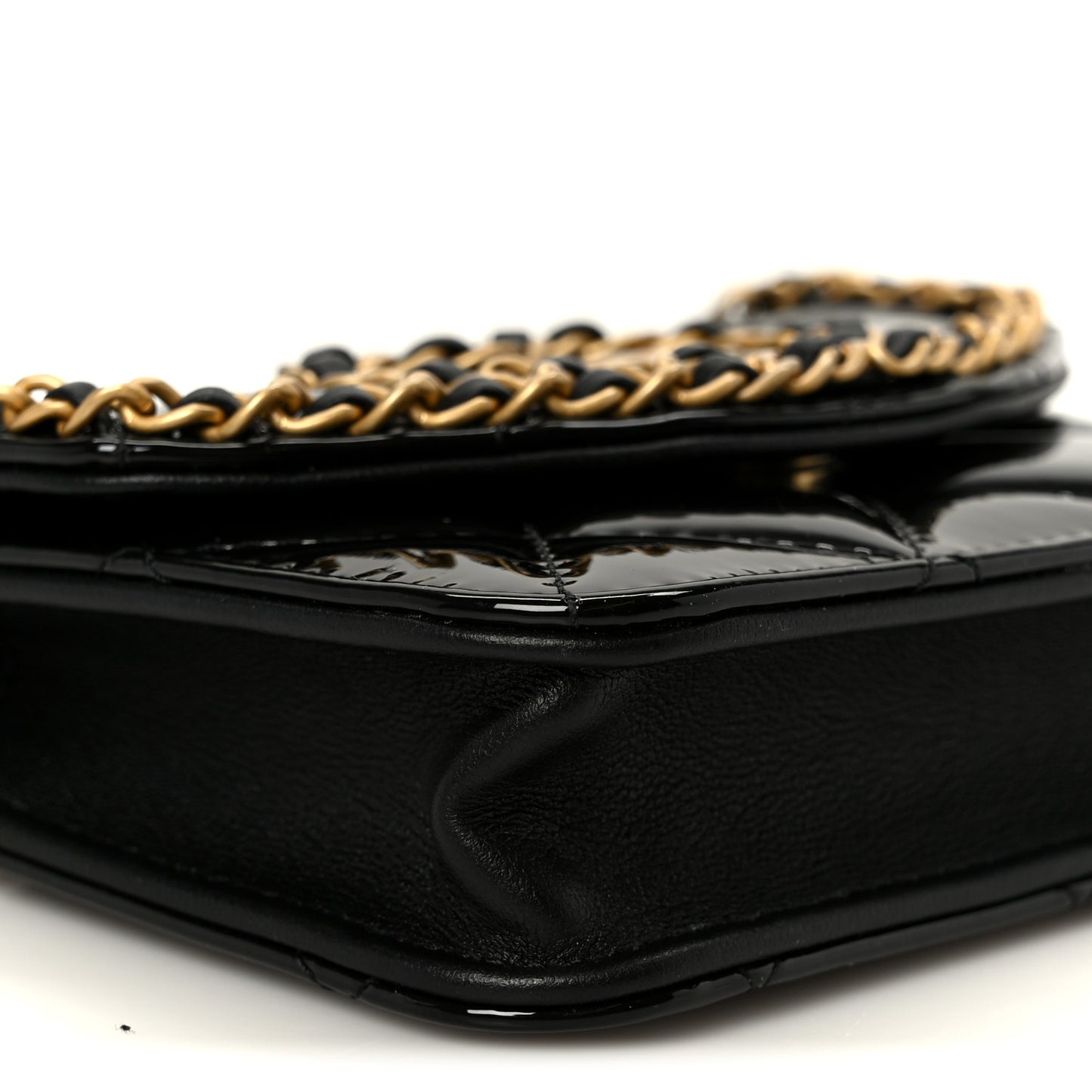 Patent Quilted Chain Around Heart Mini Chain Flap Black