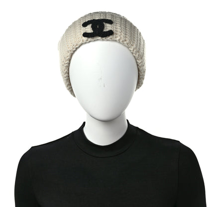 Chanel Cashmere CC Beanie Hat White Black 2 of 6
