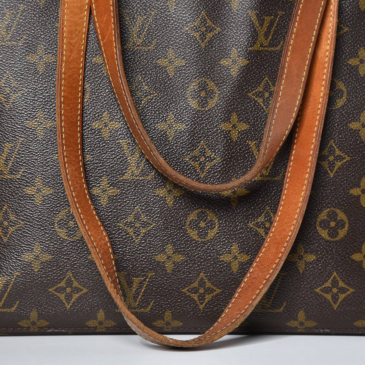 Monogram Luco