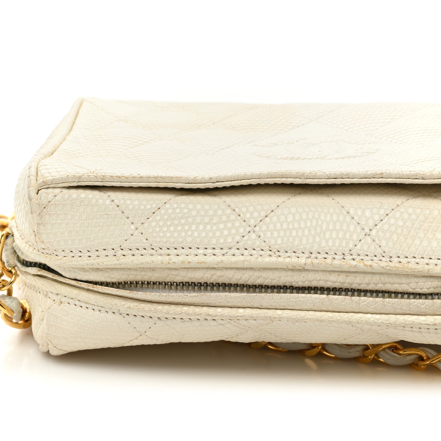 Lizard Diamond Quilted Tassel Camera Case White