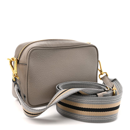 Prada Vitello Daino Camera Bag Argilla 2 of 8