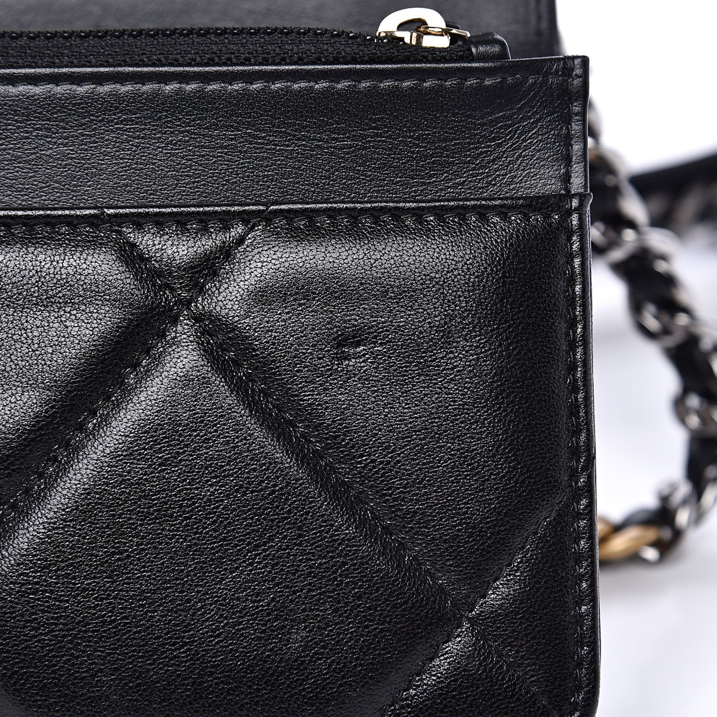 Goatskin Quilted 19 Wallet On Chain WOC Black