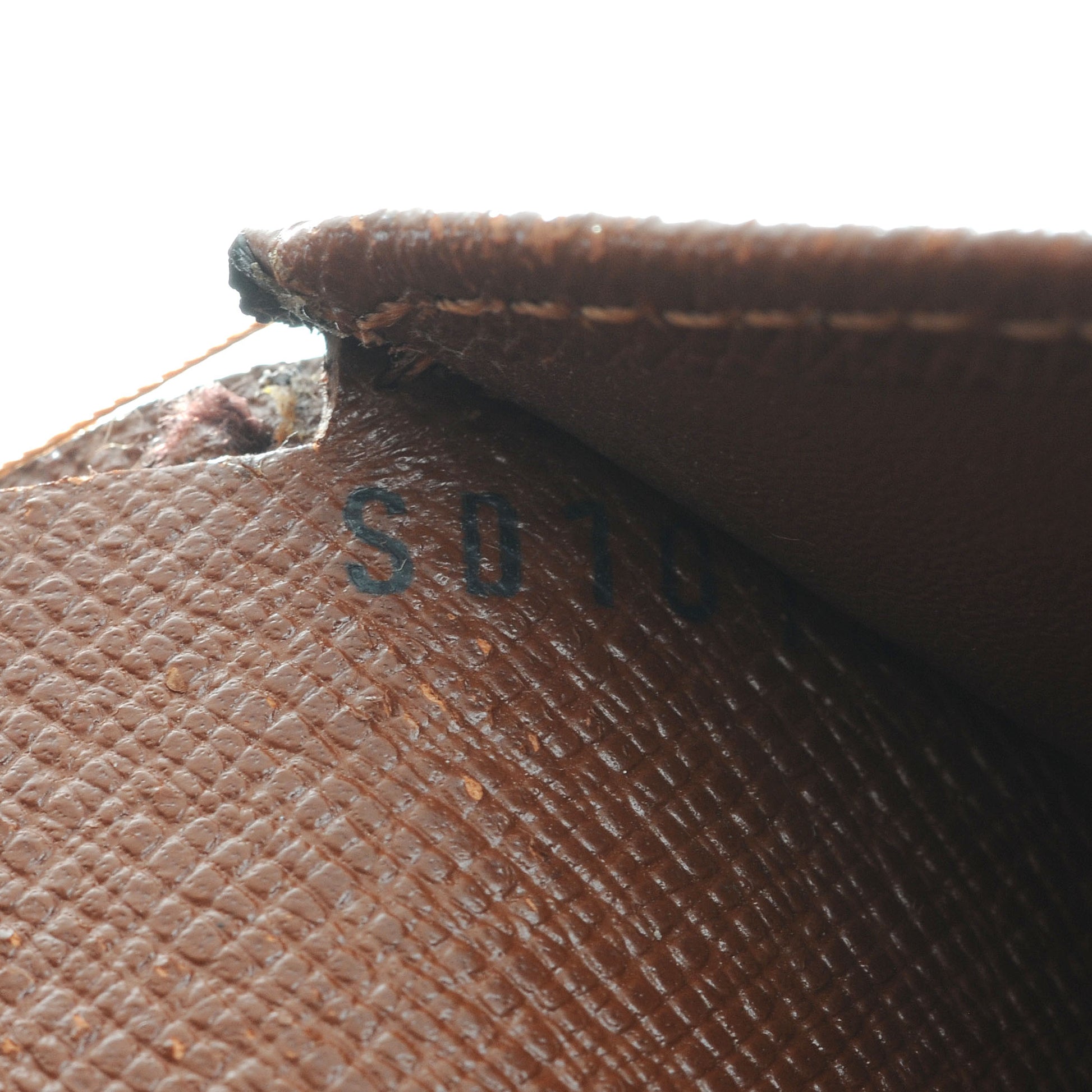 Louis Vuitton Monogram Elise Wallet 5 of 5