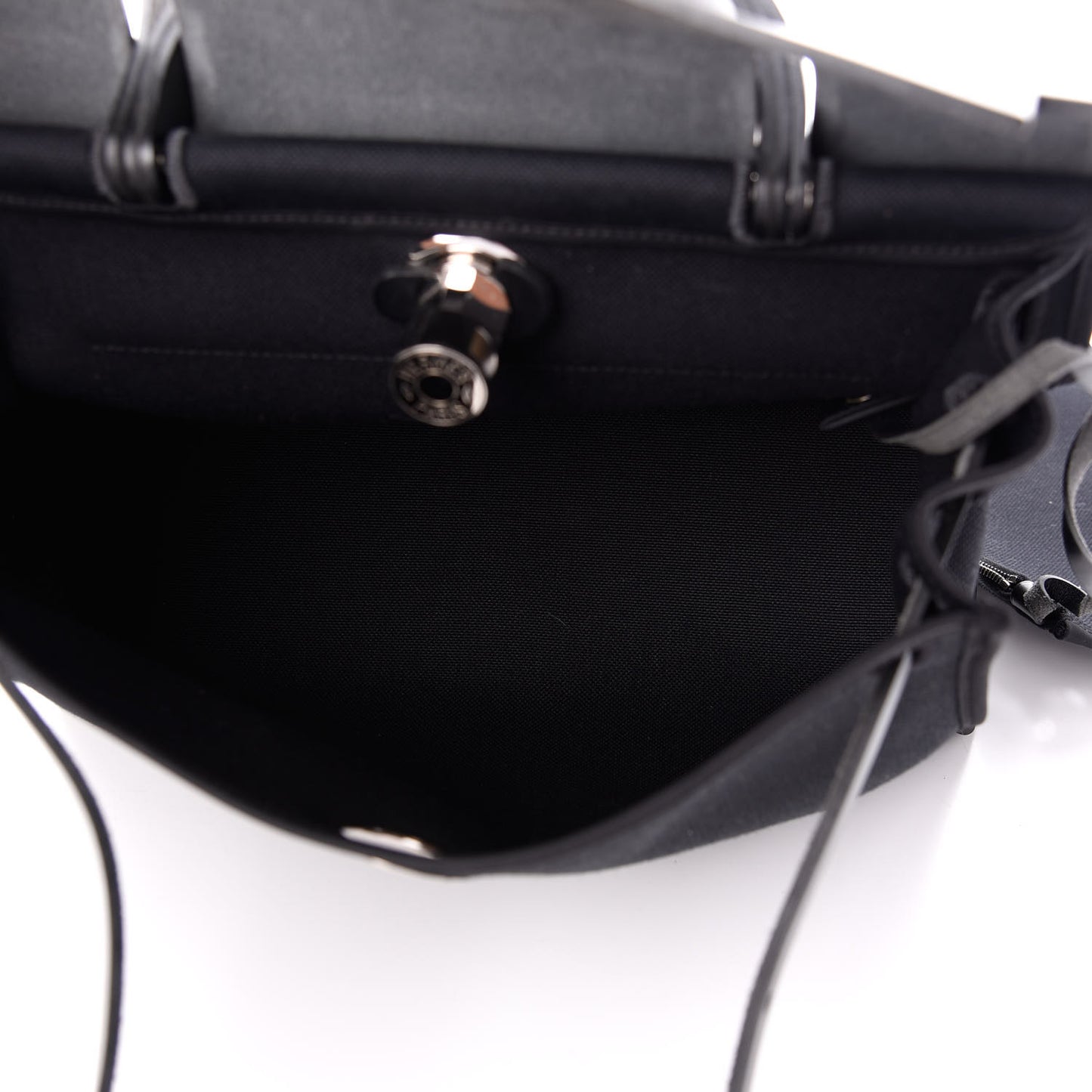 Military Toile Vache Hunter Herbag Zip PM 31 Black