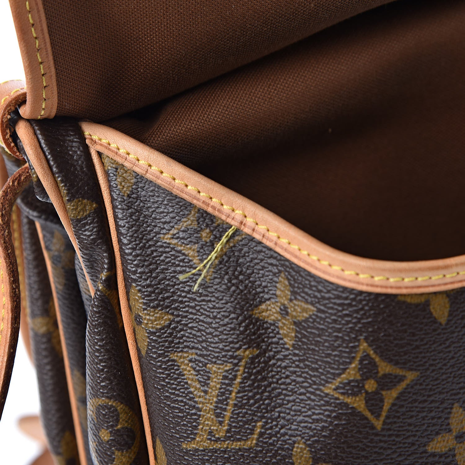 Louis Vuitton Monogram Saumur 30 8 of 15