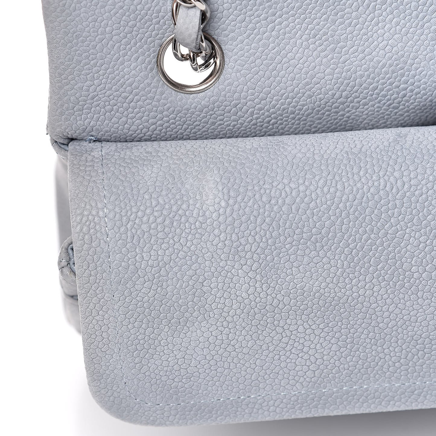 Iridescent Caviar Quilted Medium Double Flap Light Grey