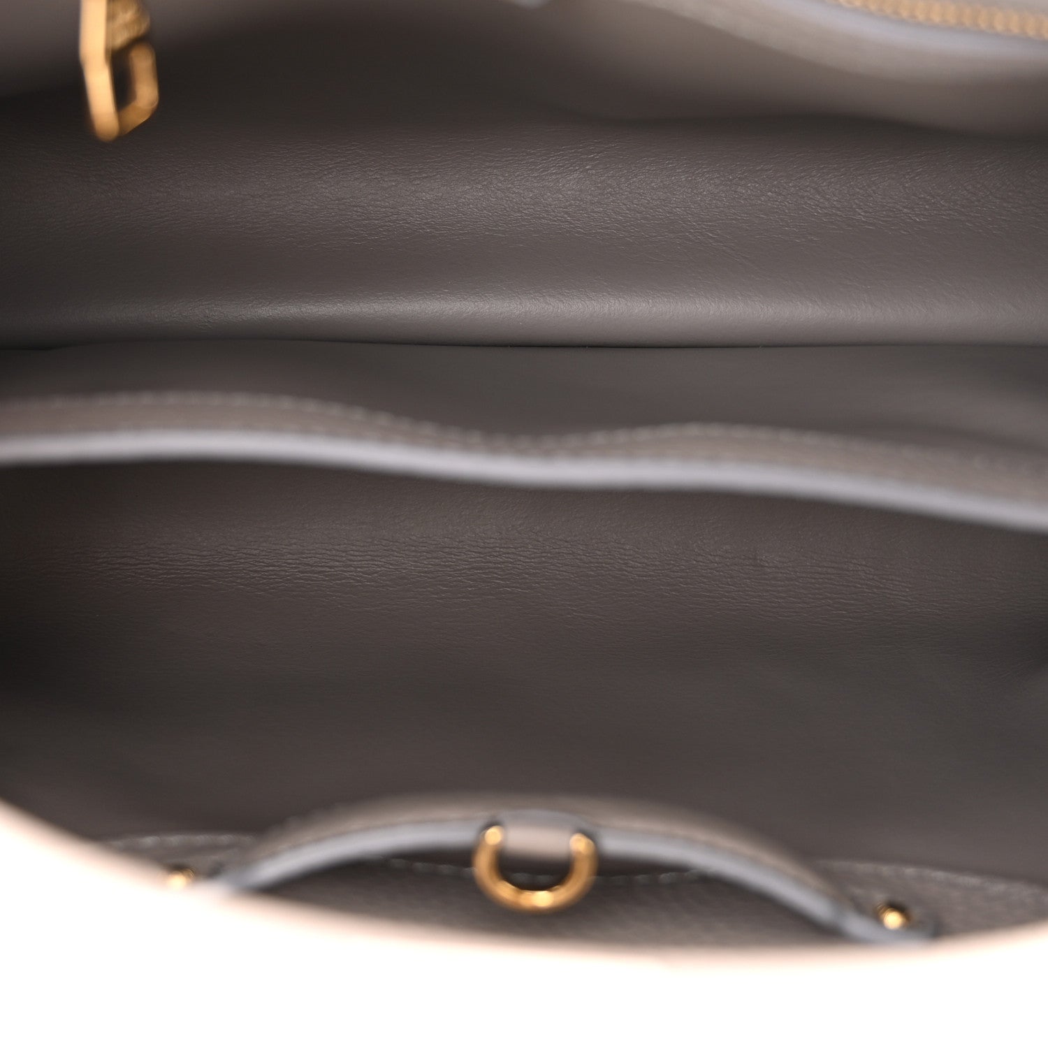 Louis Vuitton Taurillon Capucines MM Steeple Gray 5 of 9