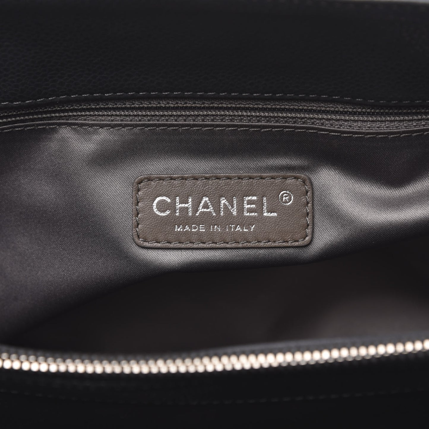 Caviar Quilted Grand Shopping Tote GST Grey