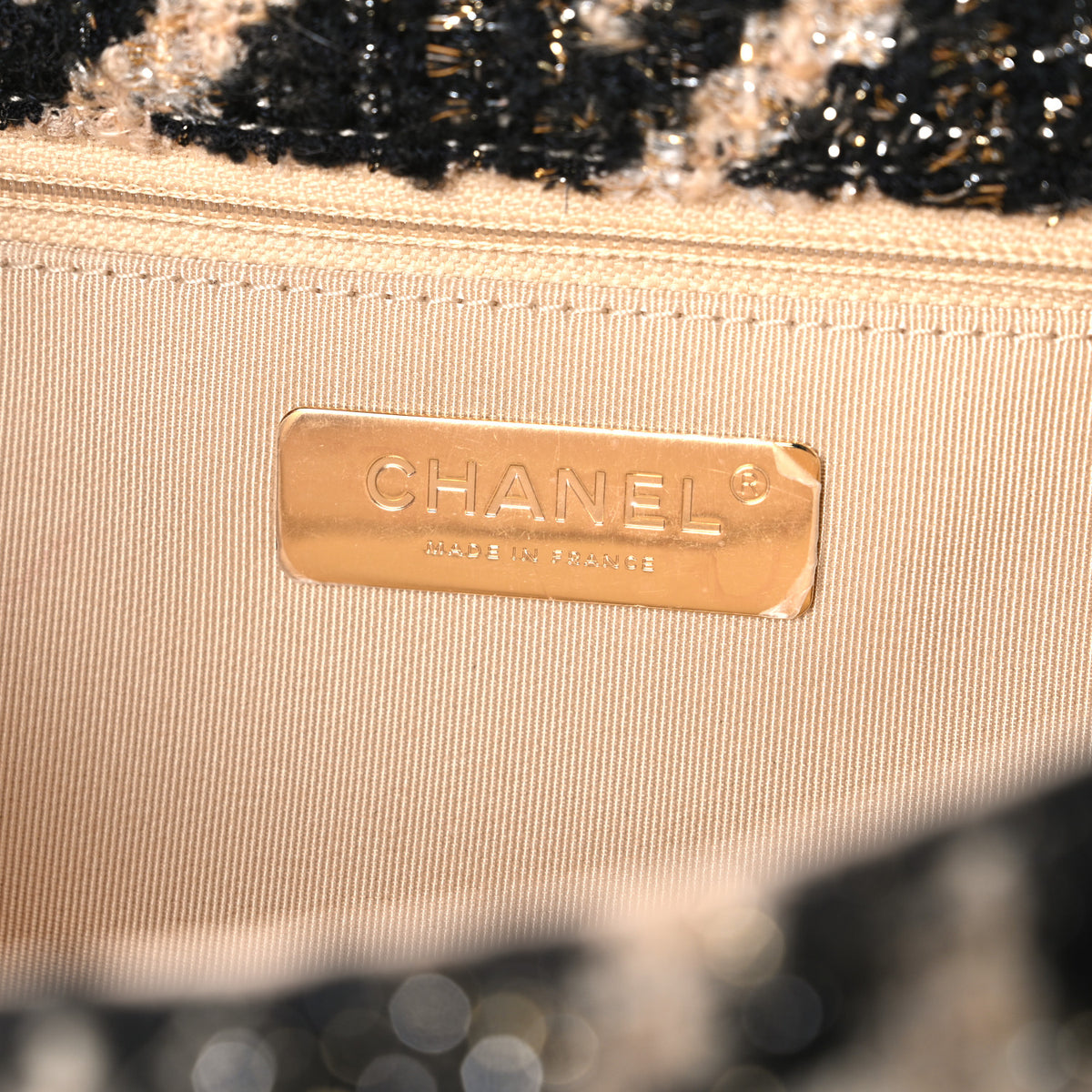 Chanel Tweed Large Chanel 19 Flap Beige Black 6 of 10
