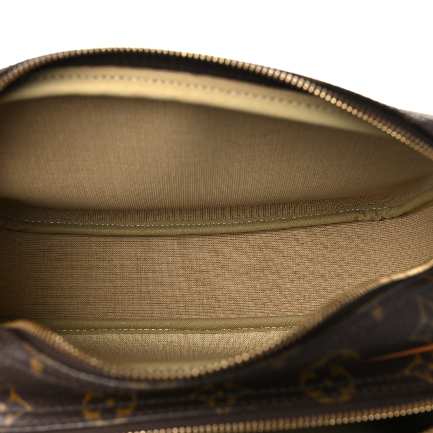 Louis Vuitton Monogram Reporter PM 6 of 7