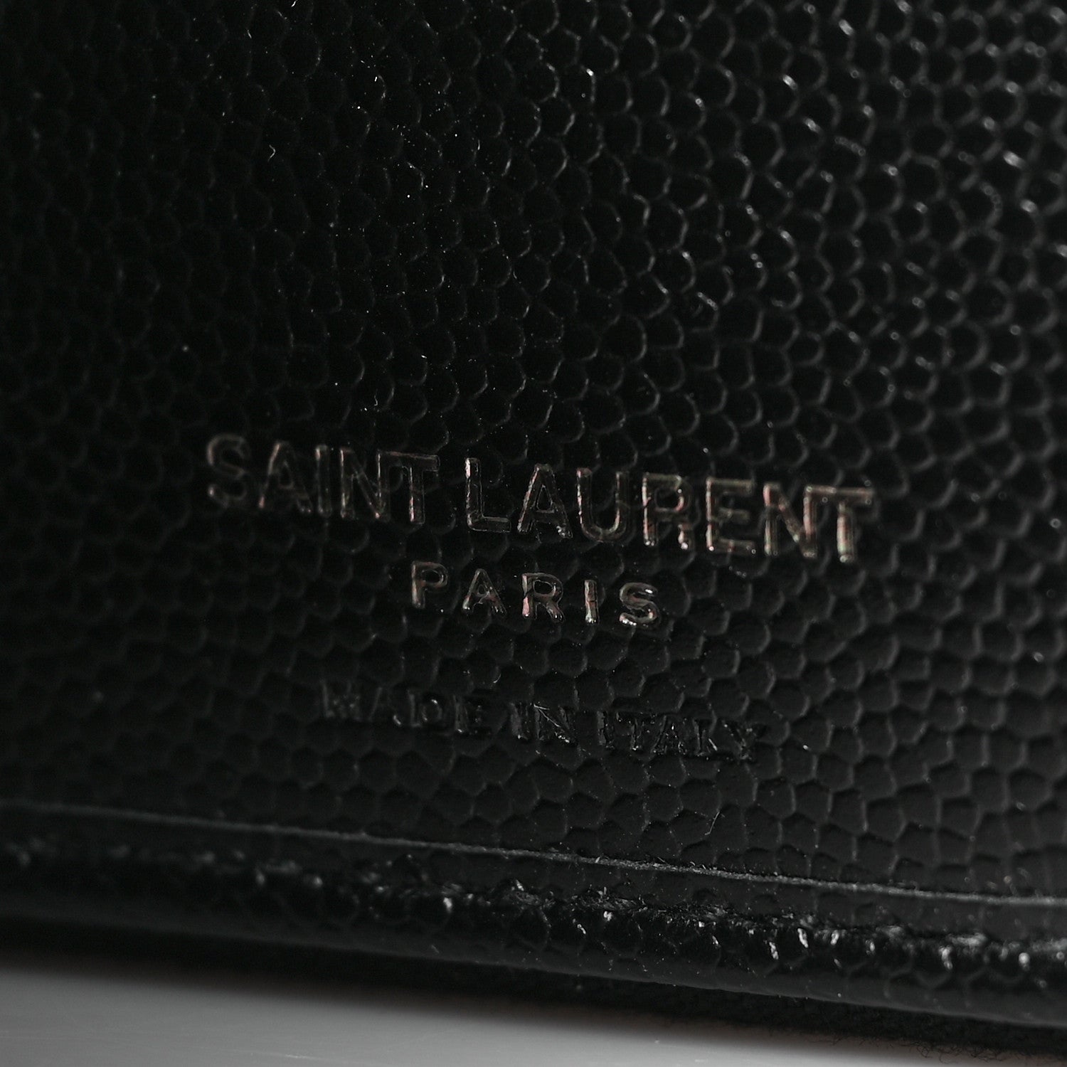 Saint Laurent Grain De Poudre Matelasse Chevron Monogram Monochrome Compact Zip Around Wallet Black 6 of 6