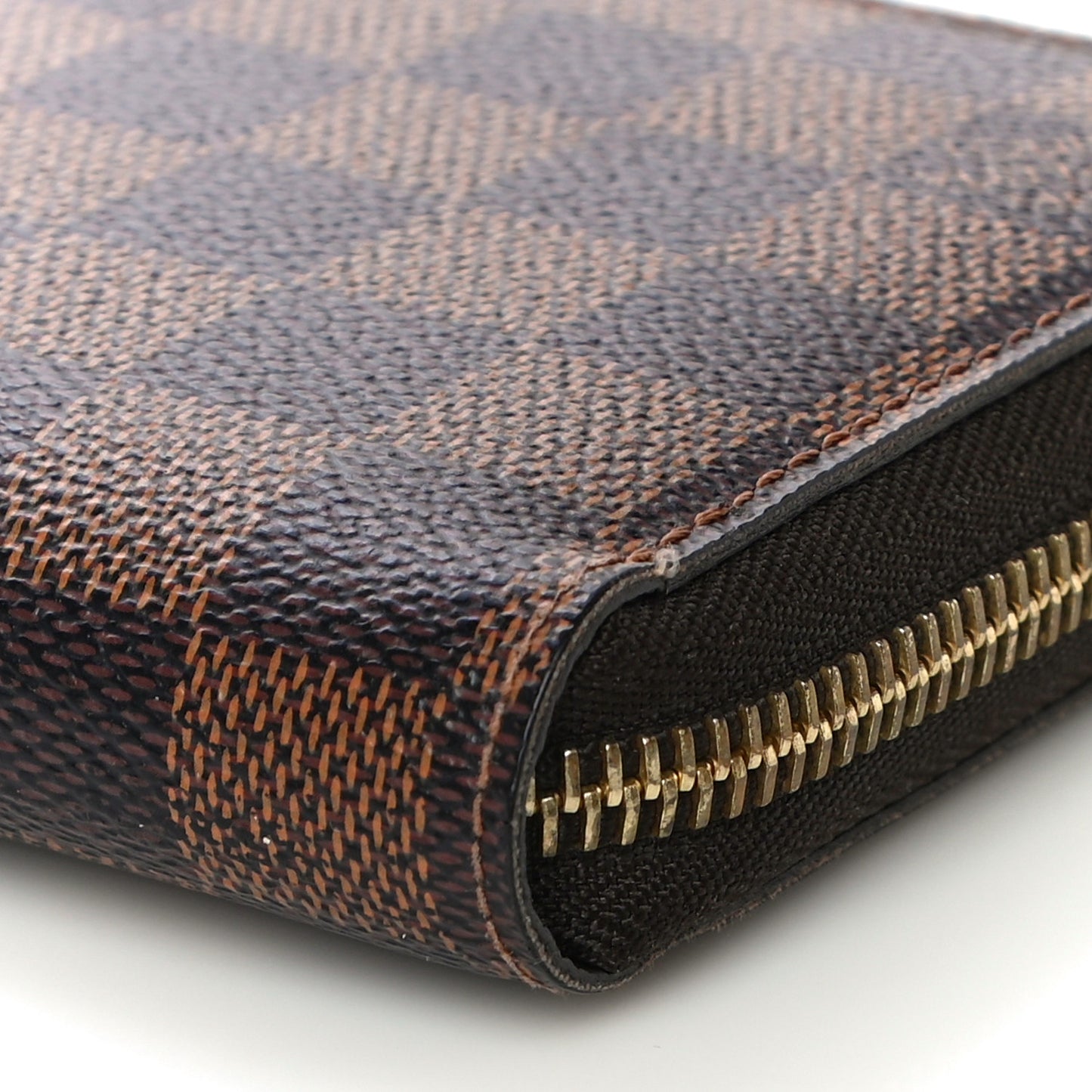 Damier Ebene Zippy Wallet