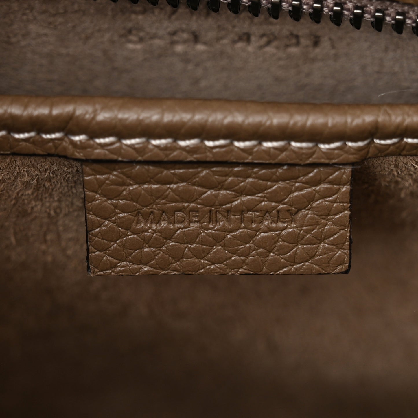 Drummed Calfskin Nano Luggage Souris