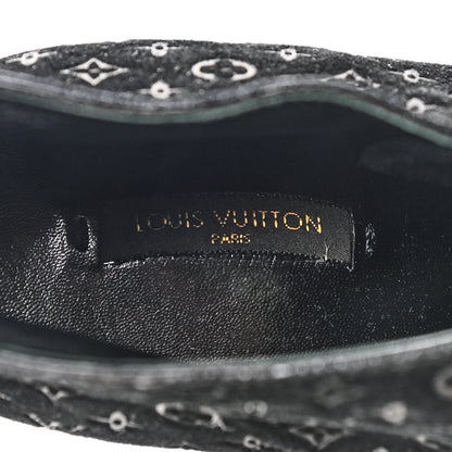 Louis Vuitton Suede Embossed Monogram Frosty Wedge Low Boots 38.5 Black 6 of 7